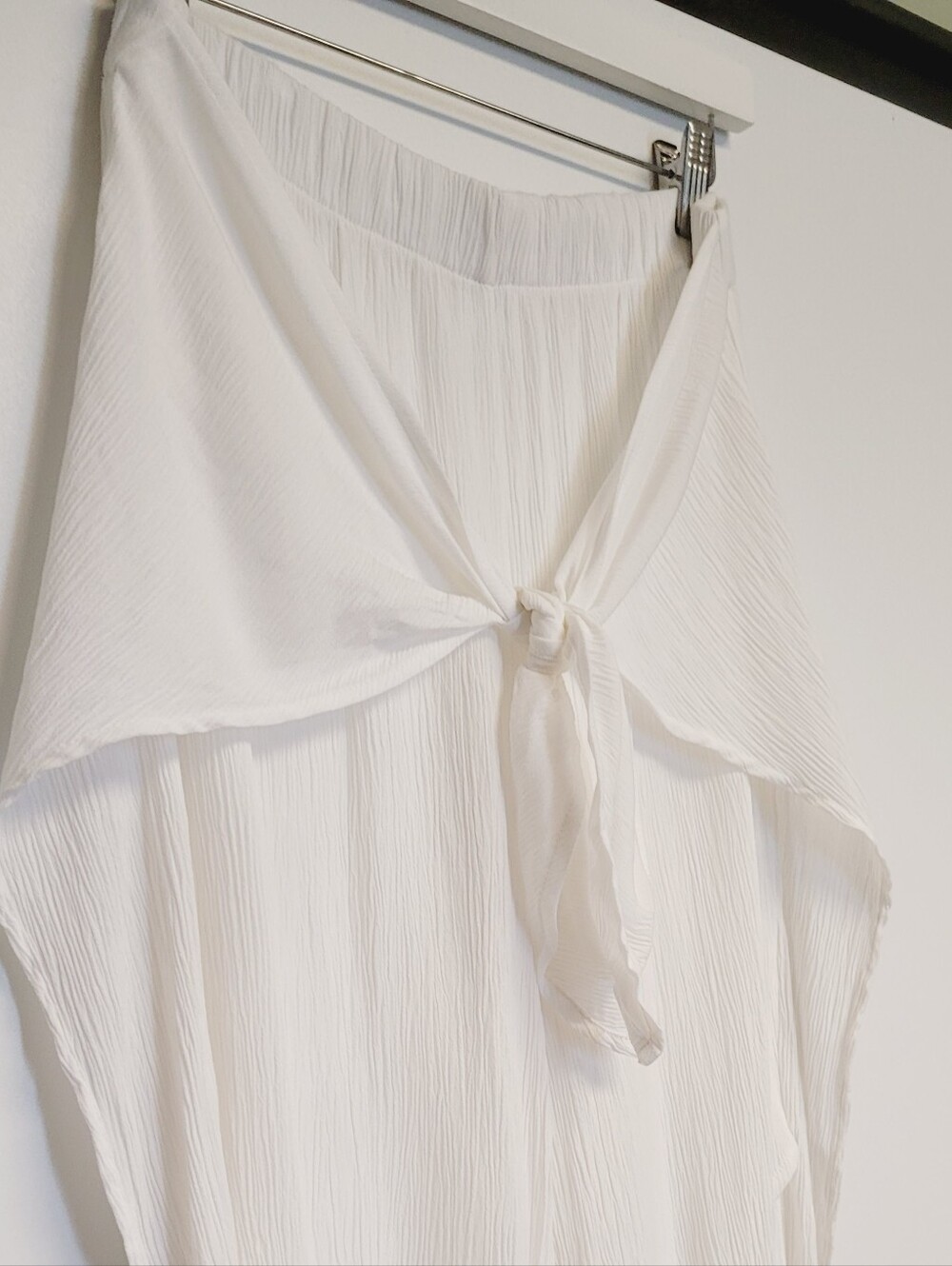 Kona Sol White Textured Tie Front Wide Split Leg  Swim Cover-Up Pants Medium - Picture 3 of 8